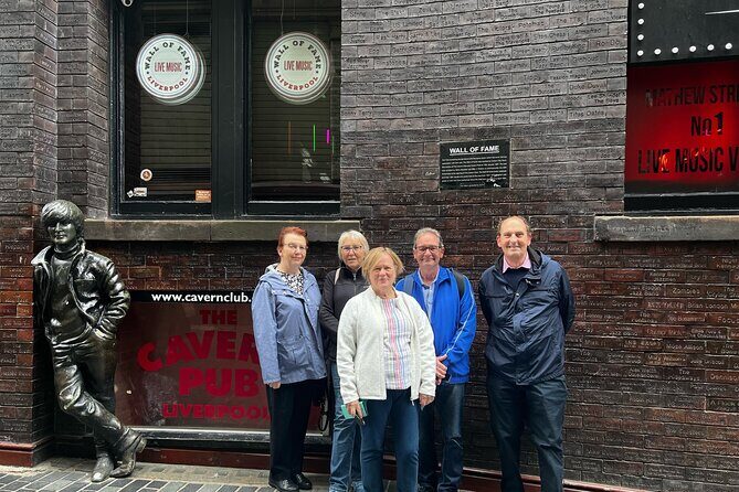 Liverpool with a Local: Walking Tour (10:30am) - The Guides and the Experience