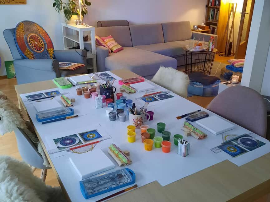 Ljubljana: Create your own Mandala-Inspiring 3h Art Workshop - The Artistic Process and Technique