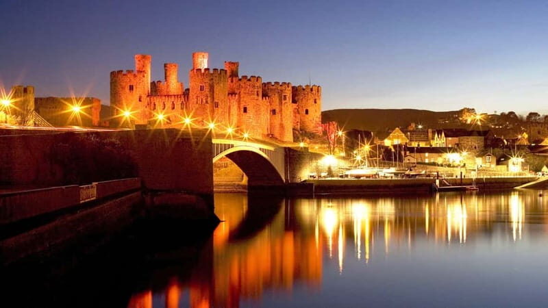 Llandudno: 4 Medieval Castles of Wales Private Day Tour - What to Expect from the Tour