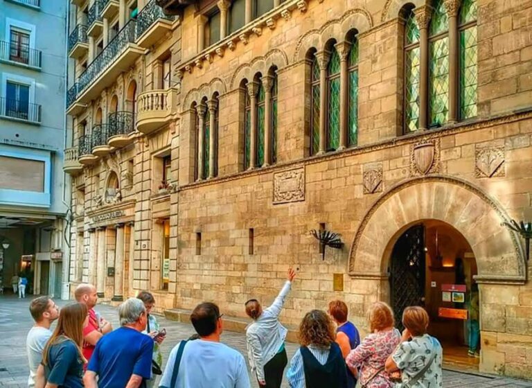 Lleida City Tour & La Seu Vella - Groups and Private Tours with an Official Guide - Walking Through Lleida: From Historic Streets to Modern Squares