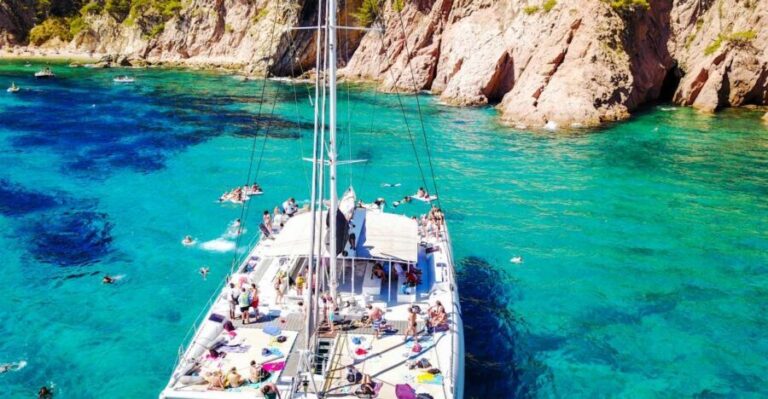 Lloret de Mar: Catamaran Sailing Cruise with BBQ and Drinks - The Itinerary in Detail