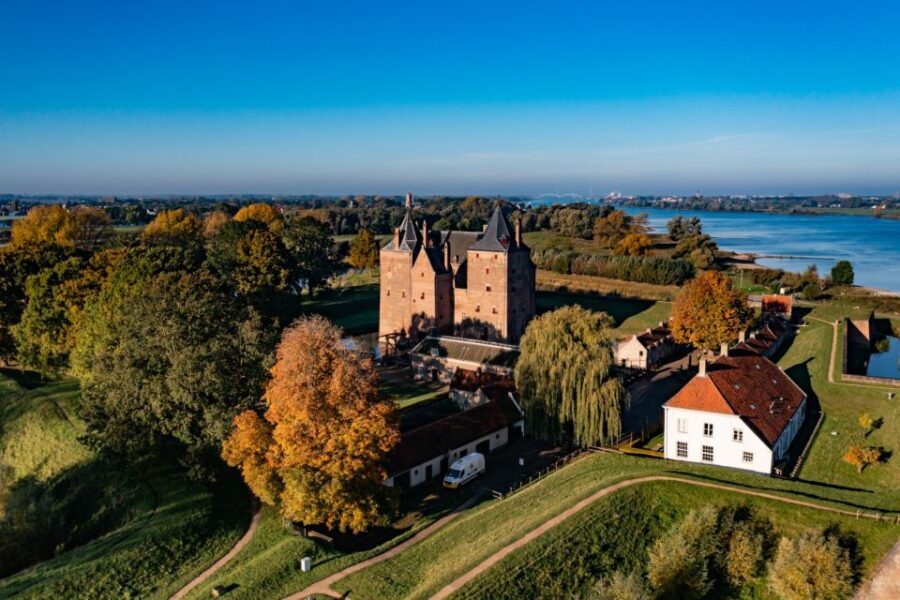 Loevestein Castle Entry Ticket - Who Should Visit Loevestein Castle?