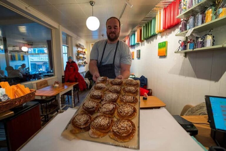 Lofoten: Food Tour and cinnamon bun masterclass - The Authentic Flavor of Lofoten