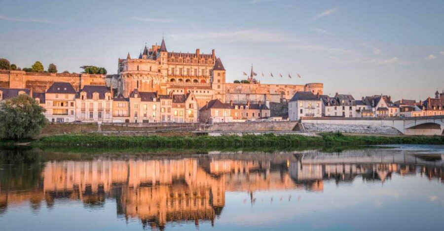 Loire Valley: Château Royal d'Amboise Entrance Ticket - Practical Tips for Visiting