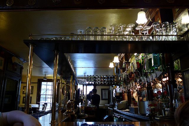 London: 2-Hour Historic Pub Tour - Walking the Streets of London with a Local Guide