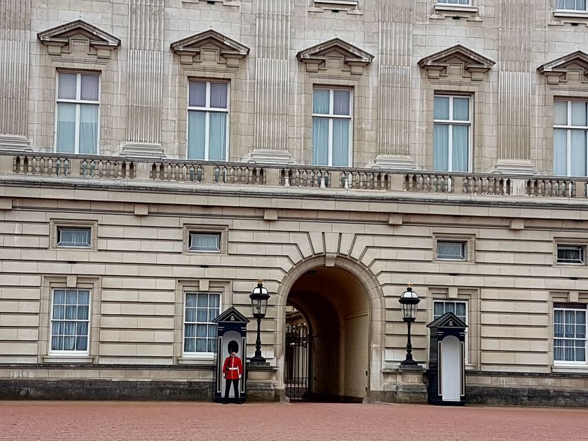 London: British Royalty Walking Tour - Who Will Love This Tour?