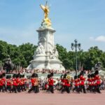London: Buckingham Palace Entry & Changing of the Guard Tour - Who Should Consider This Tour?