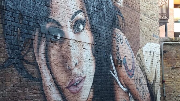London: Camden Town Amy Winehouse Tour - A Deep Dive into What You Can Expect