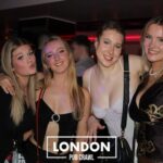 London: Central London Pub Crawl with Drink Deals - Who Will Love This Tour?