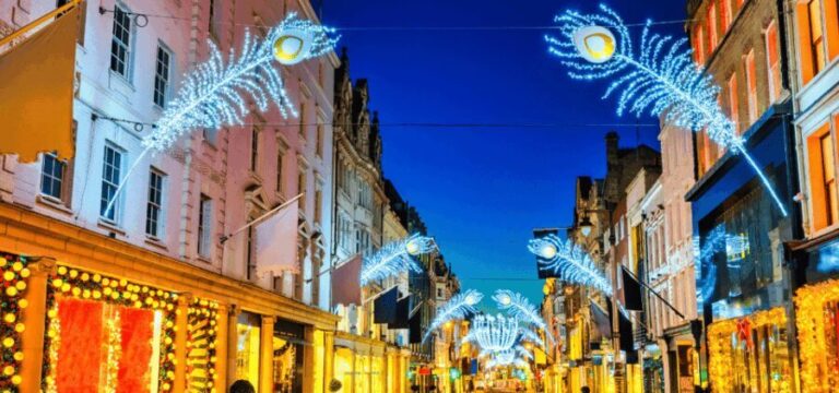 London: Christmas Lights Self Guided Walking Tour - Practical Tips for Your Tour