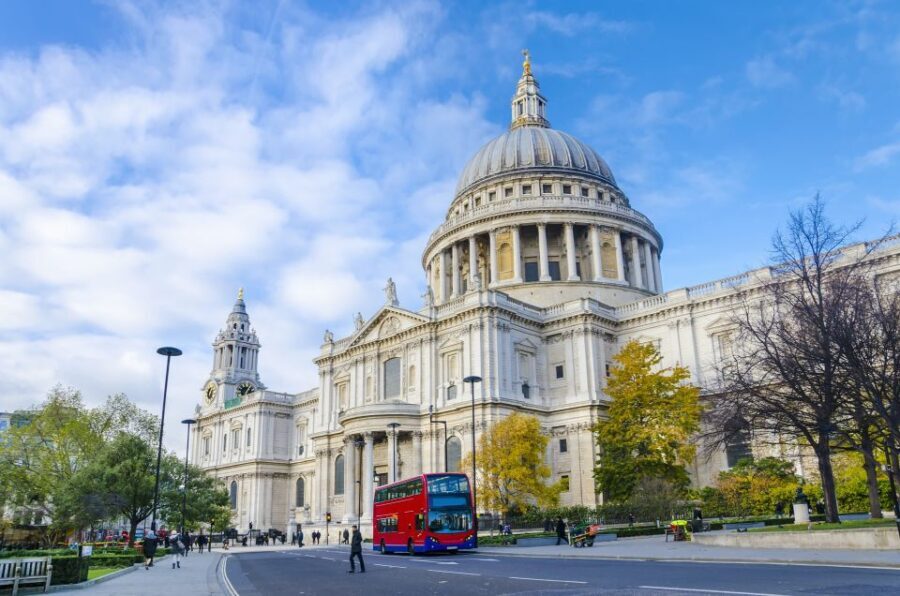 London: Churches and Cathedrals Private Walking Tour - In-Depth Look at Each Stop