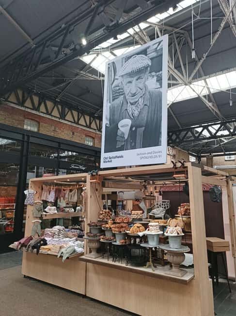 London East End Food & Market Tour - Starting Point: Spitalfields City Farm