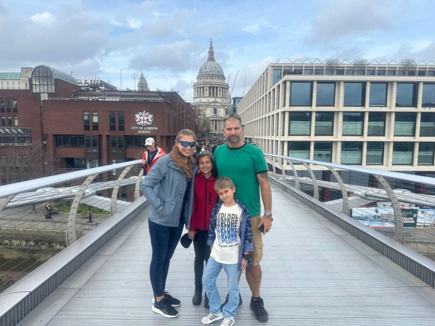 London: Harry Potter Black Cab Tour with Hotel Pick Up - The Itinerary: From Platform 9 ¾ to the Millennium Bridge