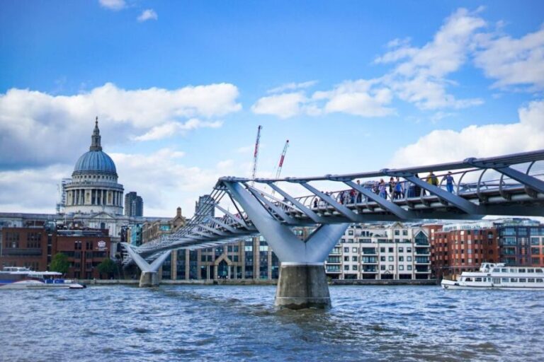 London: Harry Potter Walking Tour and River Thames Cruise - The Itinerary in Detail