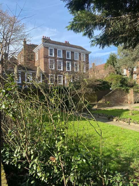 London: Historic Homes of Hampstead Village Walking Tour - An in-depth look at the itinerary