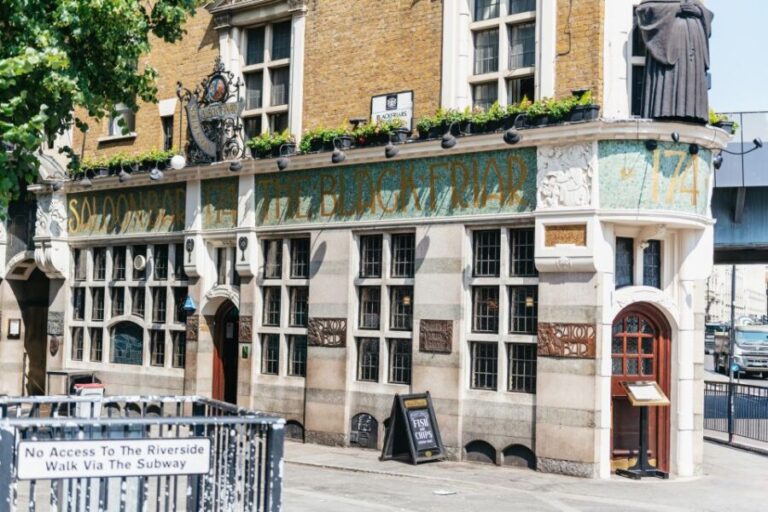 London: Historic Pubs of Central London Walking Tour - The Itinerary Breakdown
