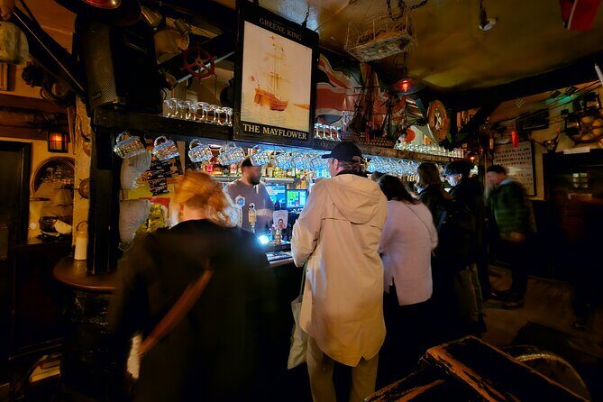 London Historical Pub Tour with Pilgrims and Pirates - An In-Depth Look at the London Historical Pub Tour
