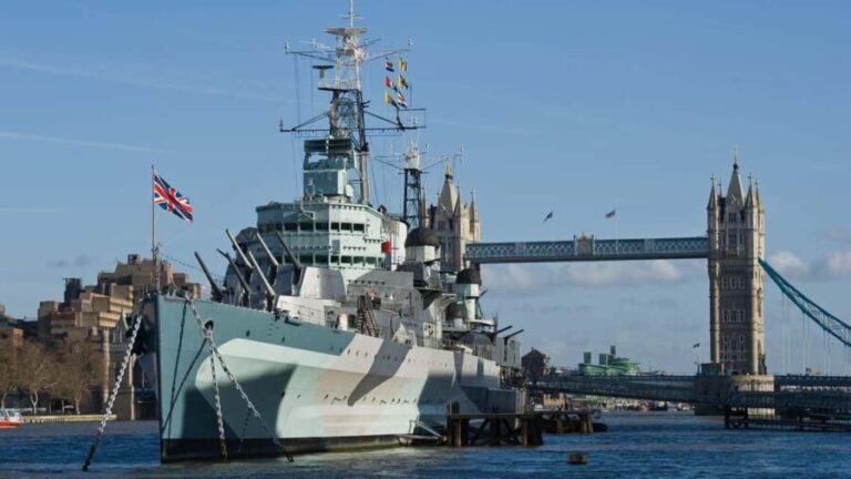 London: HMS Belfast Ticket & Southbank Highlights Audio Tour - The Ship Itself: A Closer Look