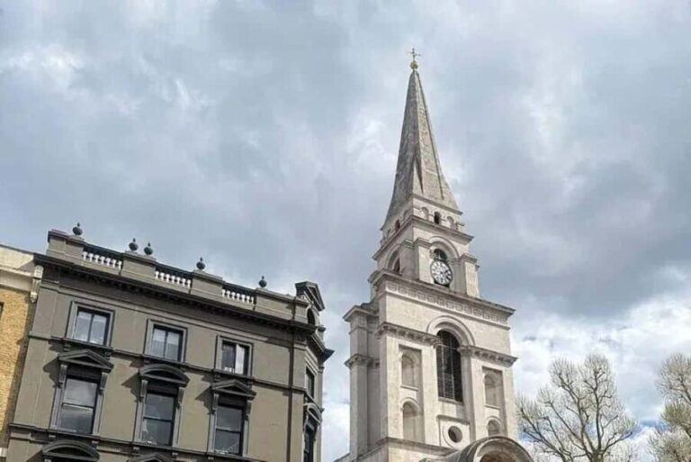 London: Jack the Ripper Tour with Drinks - In The Sum Up