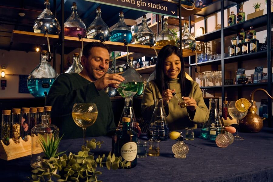 London: Make Your Own Gin Workshop with Take-home Bottle - Practical Tips for Your Visit