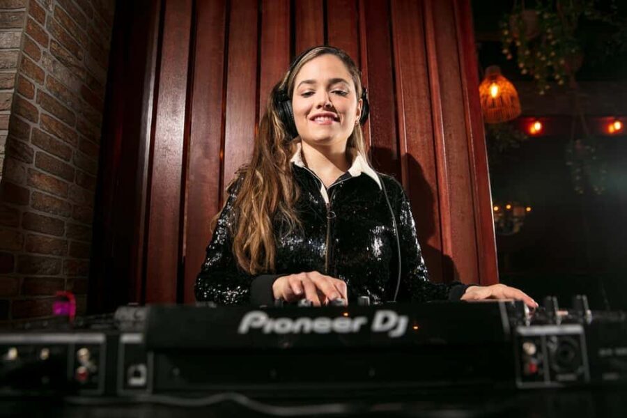 London: NYE Dinner & Party at Ayllu - Who Is This Experience Best For?