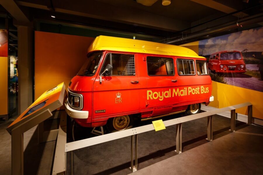 London: Postal Museum Entry Ticket and Underground Rail Ride - The Mail Rail Underground Ride