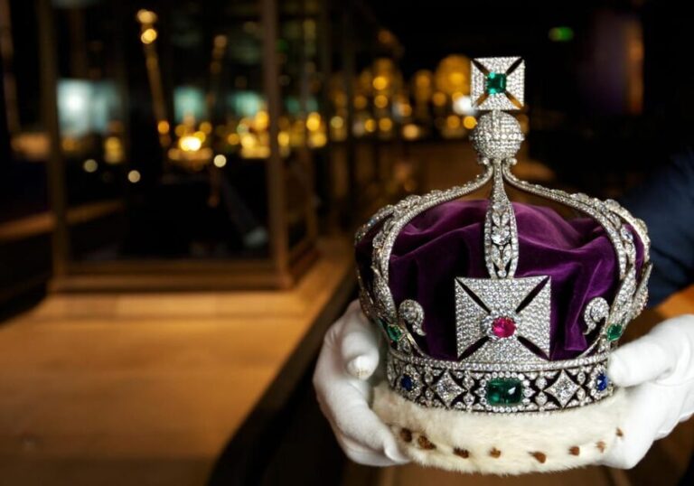 London: Private Crown Jewels Car Tour - The Experience in Detail
