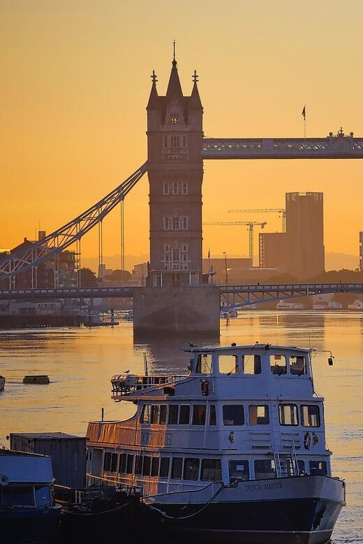 London: Private Family Harry Potter Movie Locations & Cruise - The Itinerary Breakdown: What You’ll See and Do