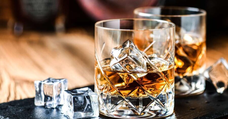 London: Private Whisky Tour and Tasting - The Venues & Tastings