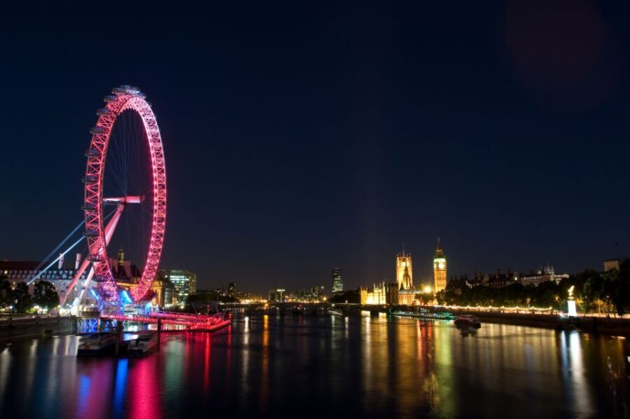 London: River Thames Dinner Cruise with Live Jazz - The Itinerary and Experience