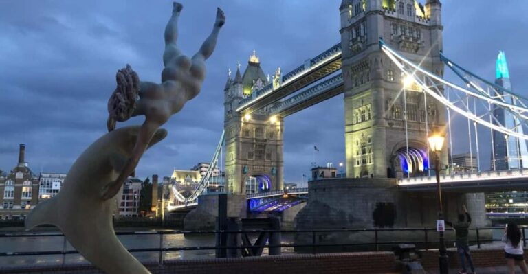 London River Walk and Hidden Gems Pub Hopping Experience - The Experience in Detail