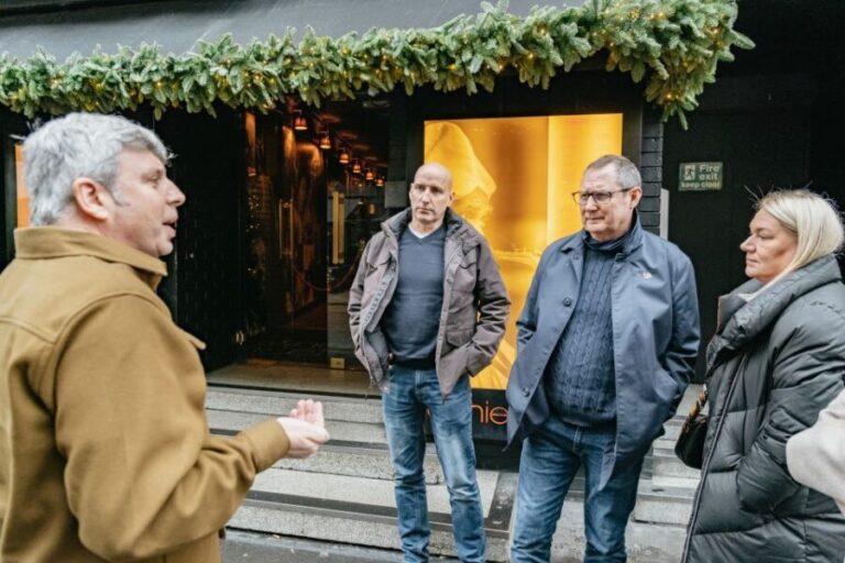 London: Rock and Roll Taxi Tour - The Pickup and Journey