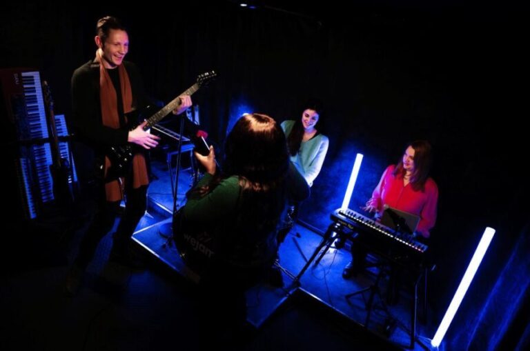 London: Rock On! Camden's Interactive Rockstar Experience - The Experience in Detail