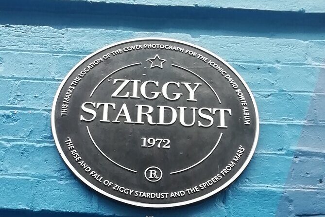 London Rocks! Private Music Walking Tour in Soho 2hrs - The Itinerary: A detailed walk through Sohos musical landmarks