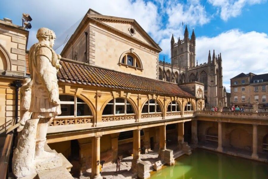 London: Stonehenge, Bath, Lacock, & Avebury Small Group Tour - The Cost and What You’re Getting