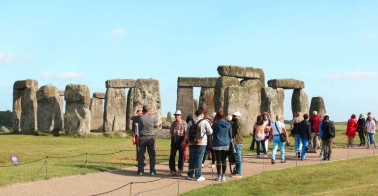 London: Stonehenge, Windsor, and Bath Day Trip by Bus - How the Tour Works: A Practical Breakdown