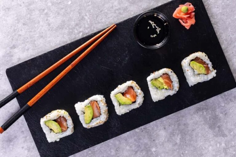 London: Sushi-Making Class with Wine - What to Expect on the Day