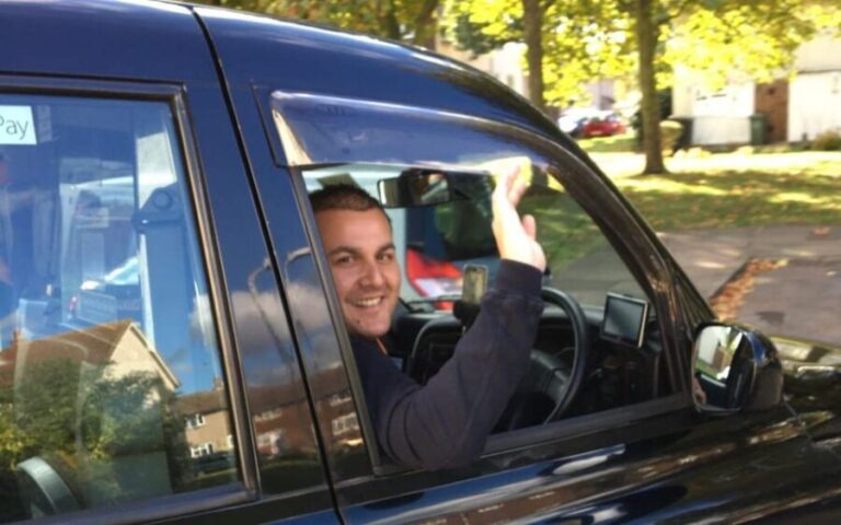 London Taxi 50+ Sights Tour & Kensington Palace Entry - Breaking Down the Itinerary