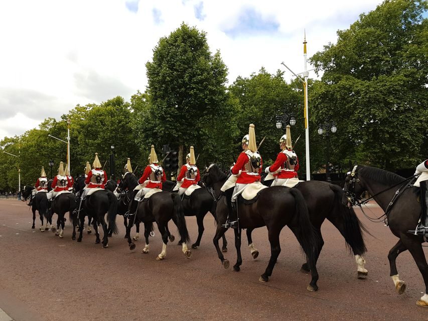 London: The Crown British Royalty Walking Tour - Who Would Love This Tour?