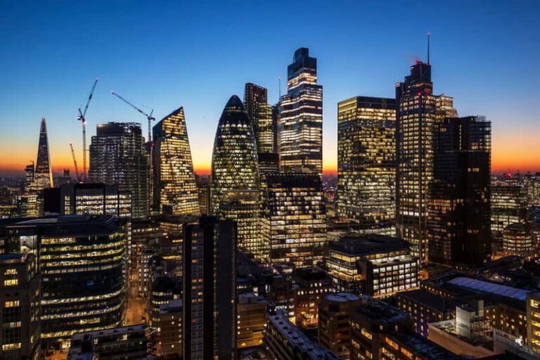 London to Shakespeare Stratford Upon Avon & Cotswold Return - Transportation and Comfort