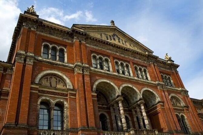 London V&A Museum and Kensington Gardens Tour for Kids - Practical Details and What You Can Expect