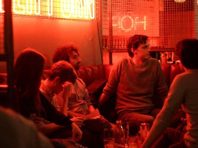 London: West End Pub Tour with Fish and Chips - The Food and Drink