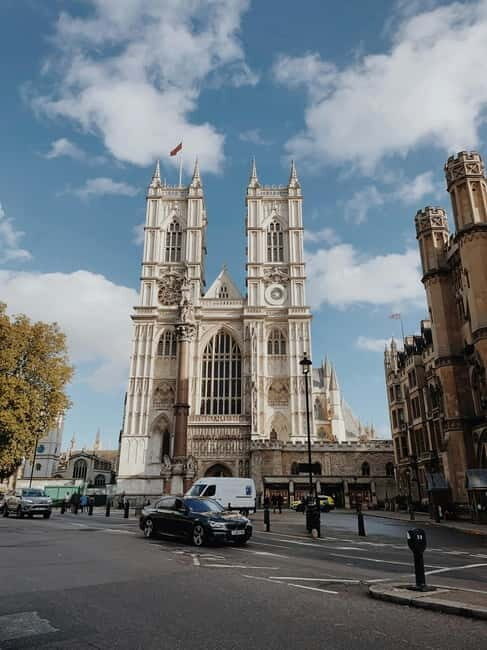 London: Westminster Abbey & Westminster Tour - Walking the Iconic Landmarks