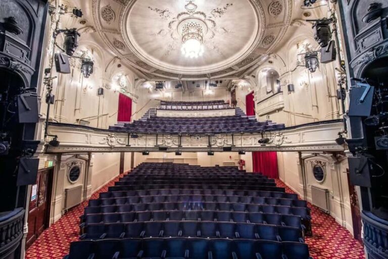 London's West End: Ticket to 1536 - The Experience at the Ambassadors Theatre