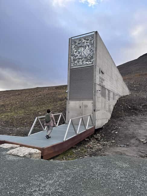 Longyearbyen: Global Seed Vault Tour - A Closer Look at the Experience