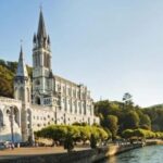 Lourdes: Private Guided Tour in the Sanctuary - The Benefits of a Private Guided Tour