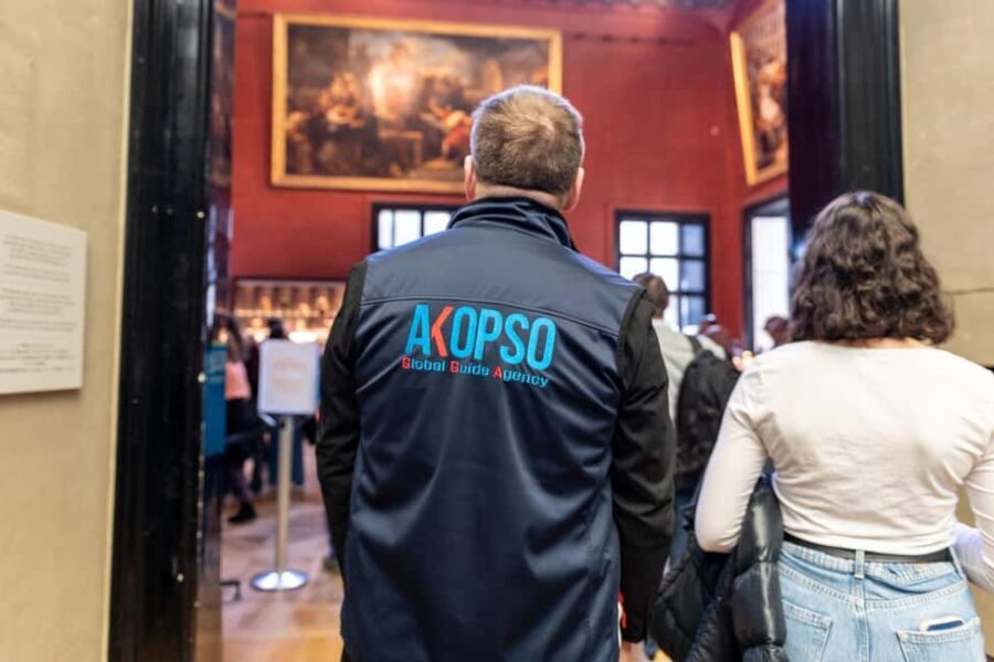 Louvre Highlights Guided Tour - The Value of a Semi-Private Experience