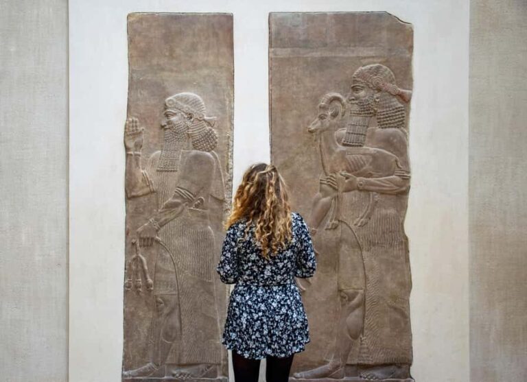 Louvre Private Tour: The Essentials and More w/ Expert Guide - Who Should Consider This Tour?