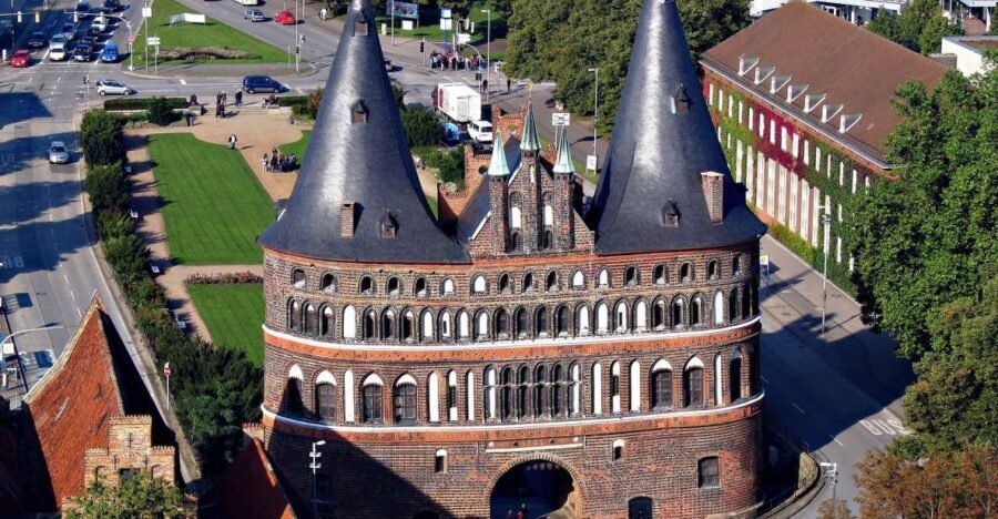 Lübeck - Private Historic walking tour - A Deep Dive Into the Tour Itinerary