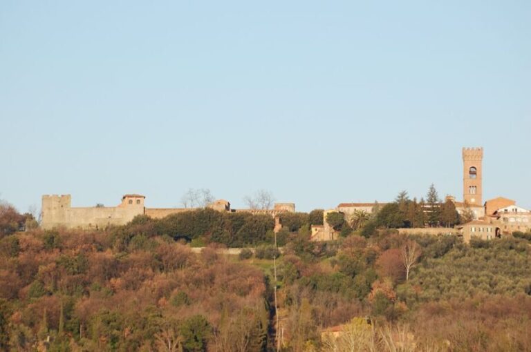 Lucca: Self-Guided Bike Tour to the Wine Roads - The Route and Scenery